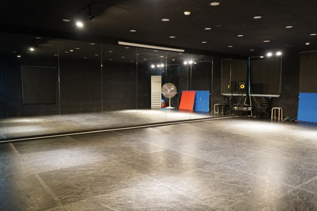 비보이 서키스트 연습실